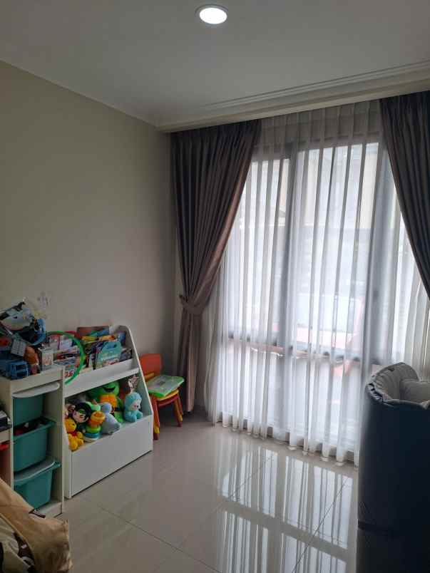 for sale di kota wisata cibubur