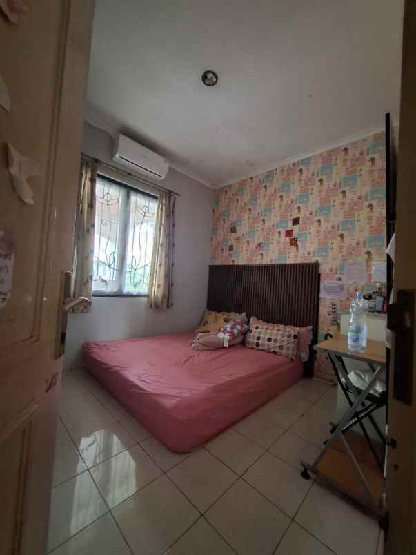 for sale lokasi kota wisata posisi hook