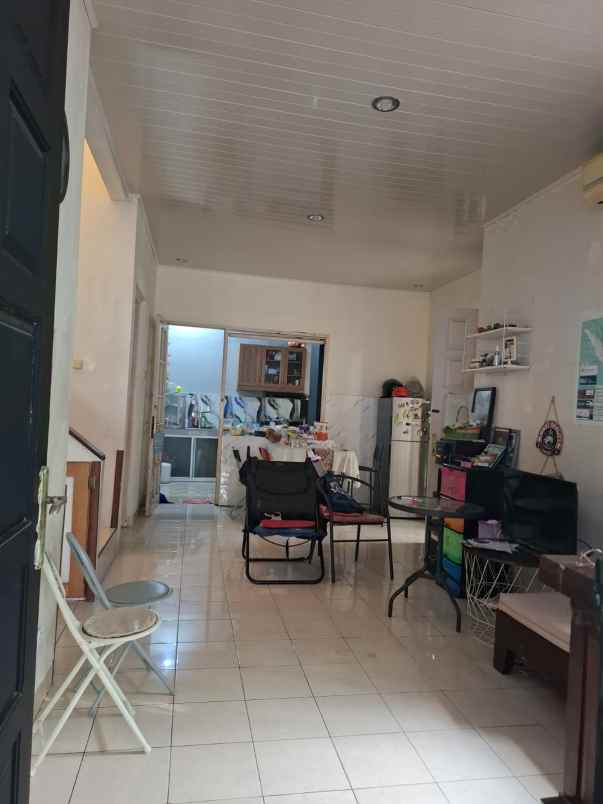 for sale lokasi kota wisata posisi hook