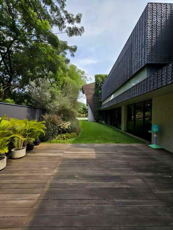 foresale at kebayoran baru