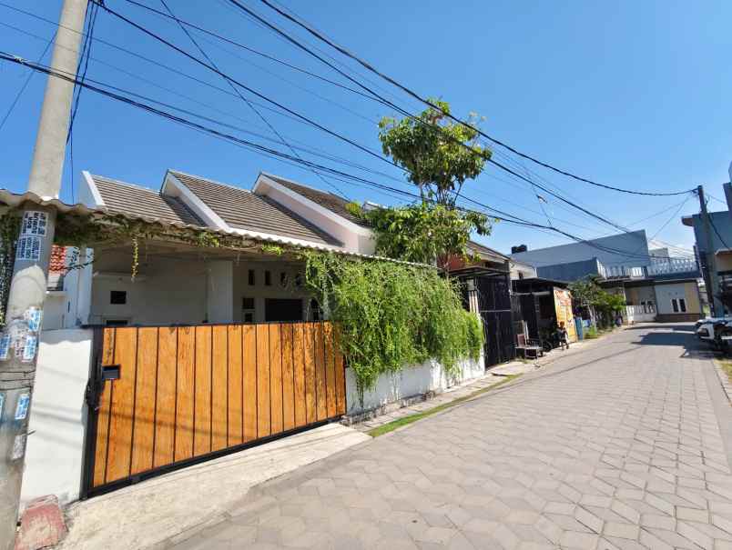 gunung anyar hook surabaya timur row jalan 2 mobil
