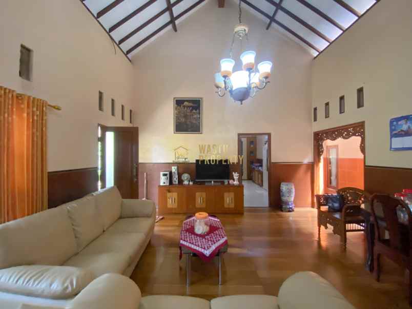 homestay 7 kamar tanah luas dekat puncak sosok bantul