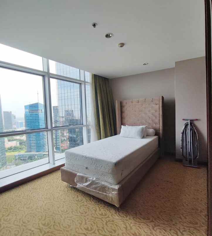 jual apartemen oakwood premier cozmo 2br
