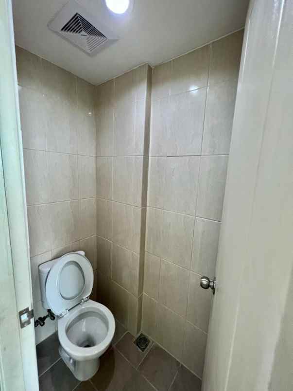 jual apartemen osaka pik2 type studio harga murah