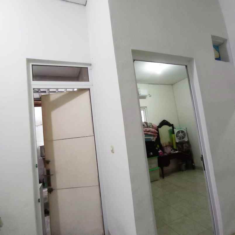 jual cepat rumah golden city sepatan tangerang