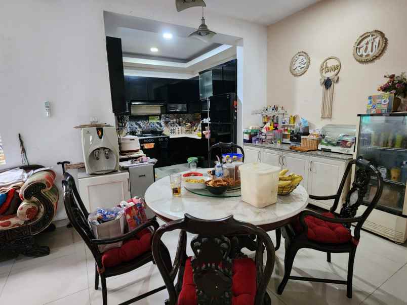 jual rumah cantik komplek buntu tenang di bintaro