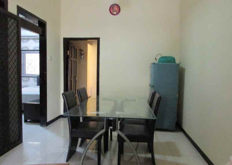 jual rumah klampis anom surabaya