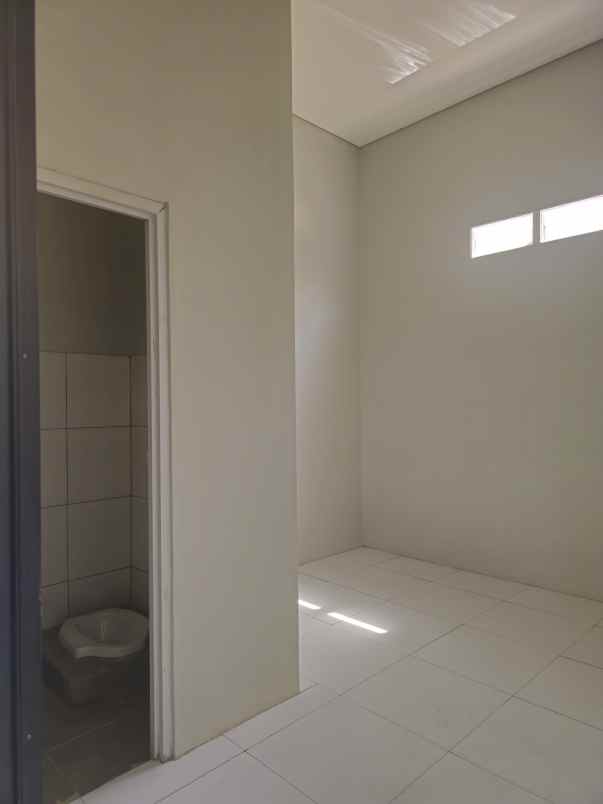kost ciamik shm ready 3 menit kampus unnes