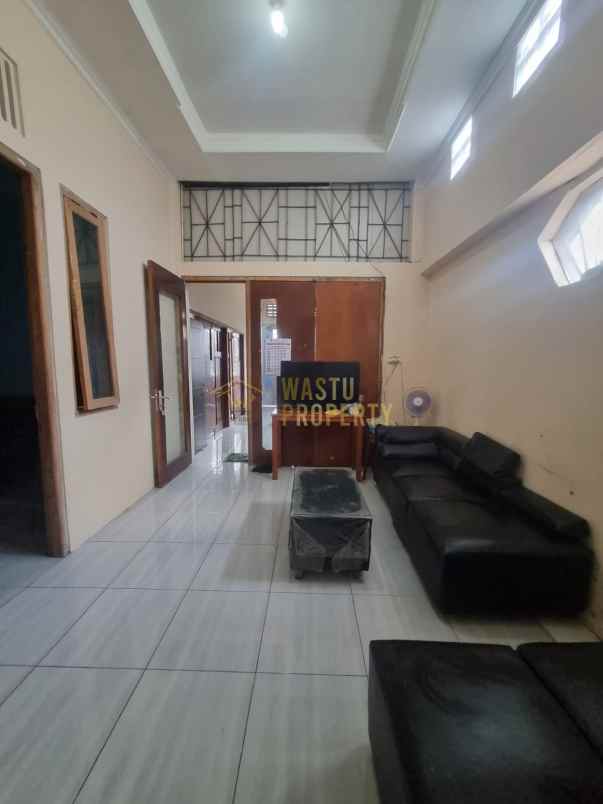 kost kostan dijual dekat terminal giwangan