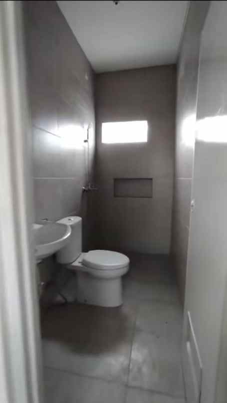 regency one babatan pantai siap huni