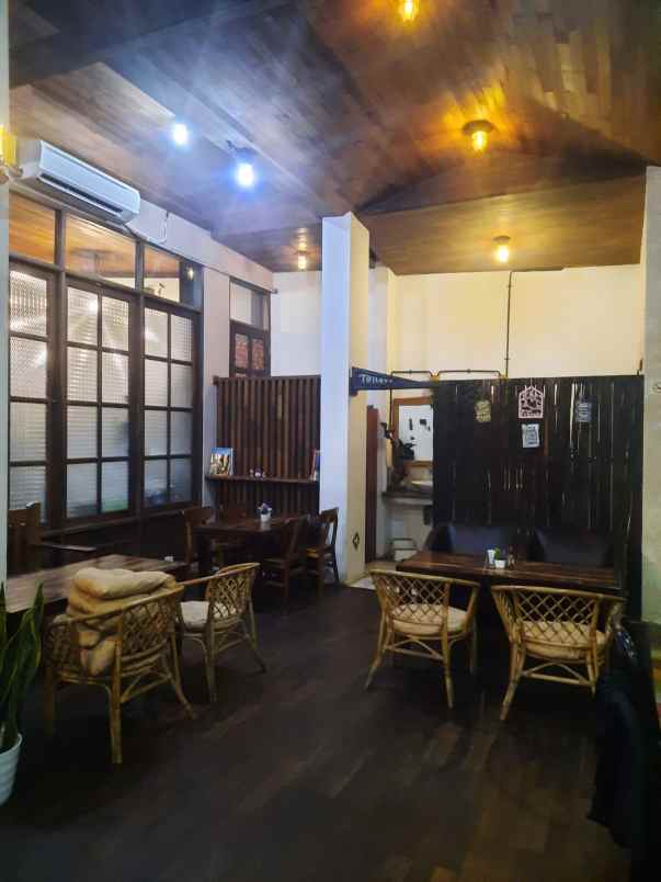 ruang usaha resto di pulogebang cakung jakarta timur