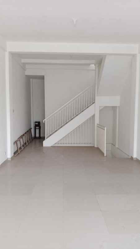 ruko 2 lantai lokasi kalijudan surabaya minim 2 thn