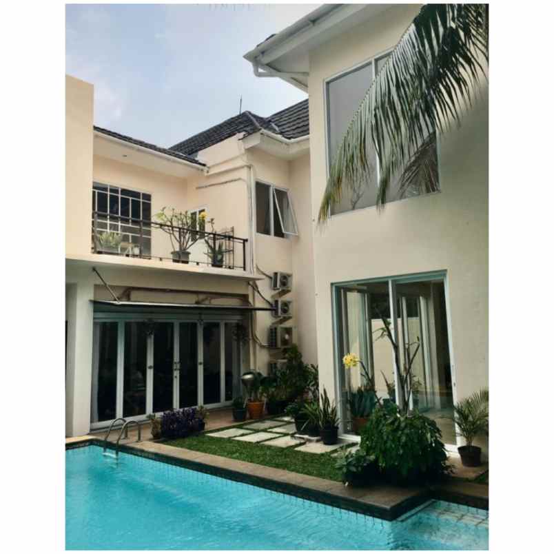 rumah ampera raya cilandak timur