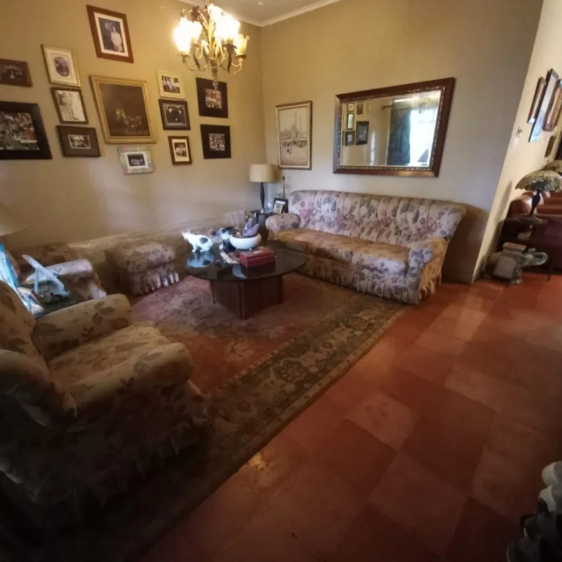 rumah asri luas pavilion jagakarsa jakarta