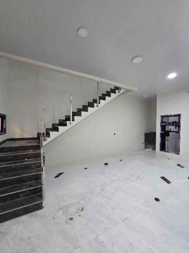 rumah babatan pantai utara strategis new