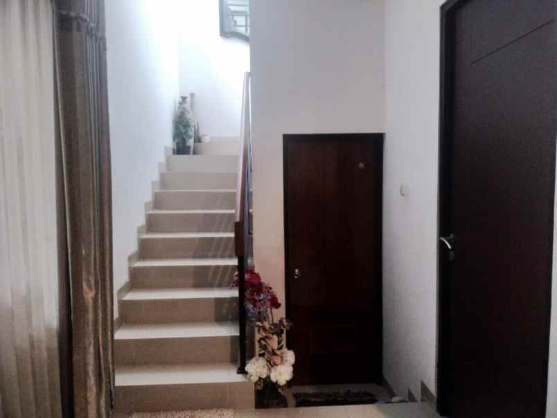 rumah bagus siap huni shm ready tengah kota semarang
