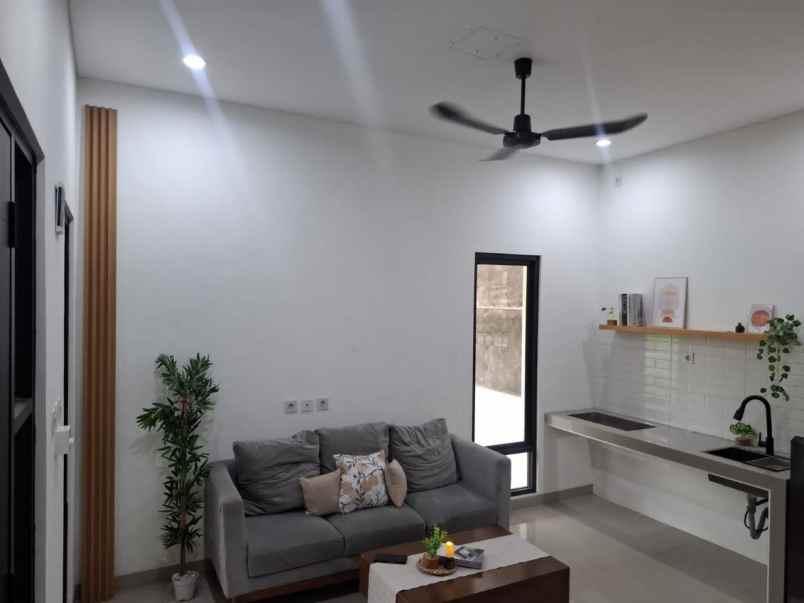 rumah baru 2 lt di pusat kota bogor dekat tol yasmin
