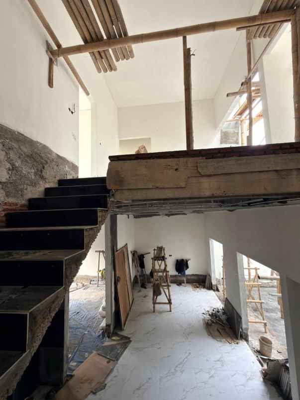 rumah baru modern lokasi di kawasan araya