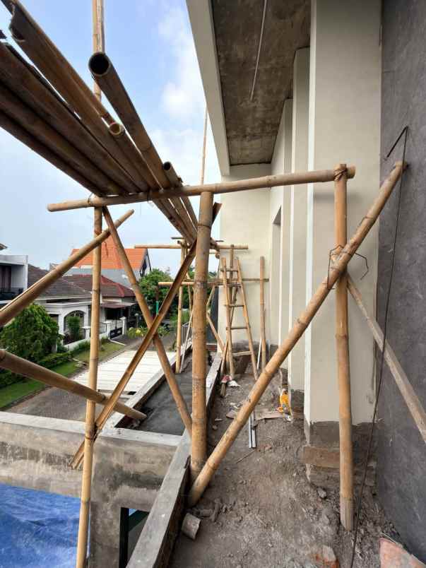 rumah baru modern lokasi di kawasan araya