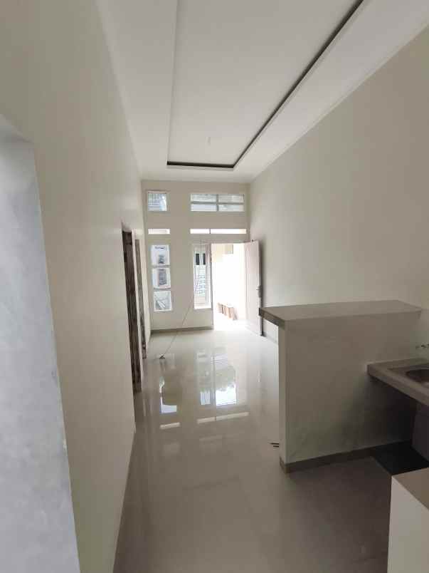 rumah baru ready siap huni