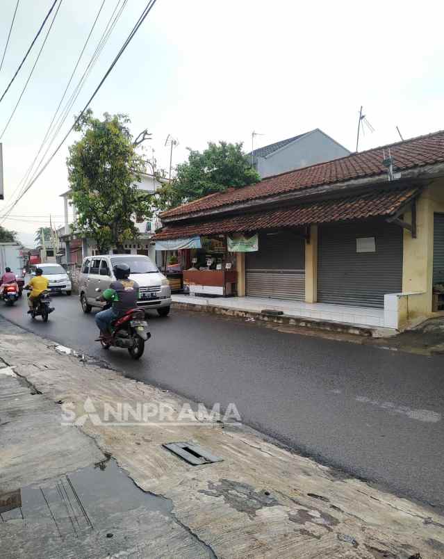 rumah bonus kios pasif income di ciherang bogor strns
