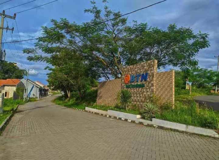 rumah bukit tirta nirmala di kota serang
