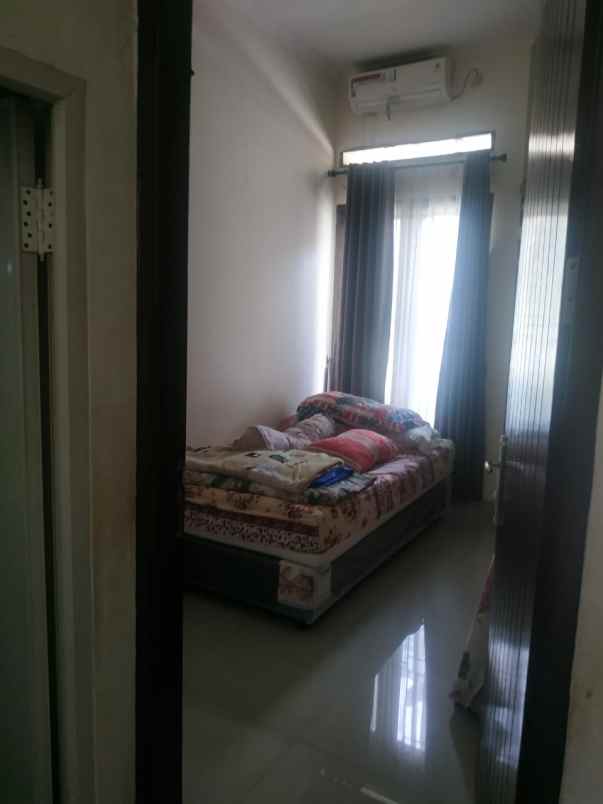 rumah cipayung depok