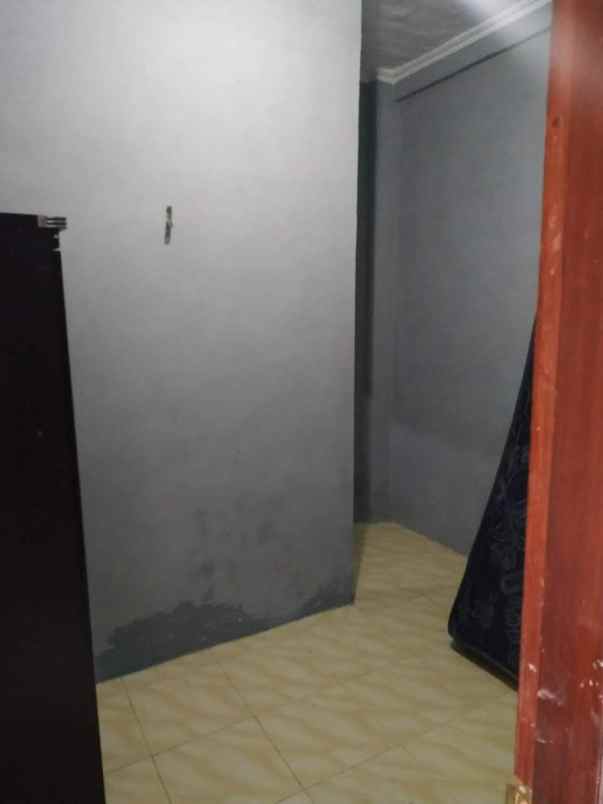 rumah dekat kampus uns surakarta