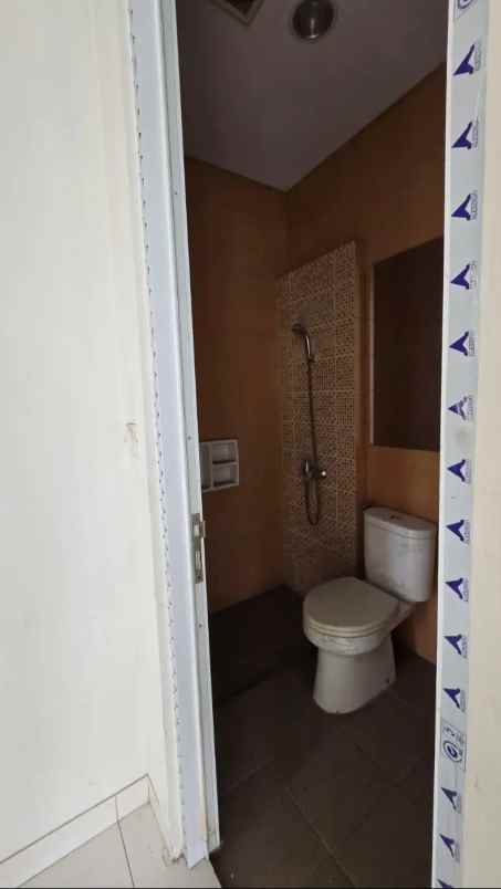 rumah dekat mall di cluster palm summarecon bekasi