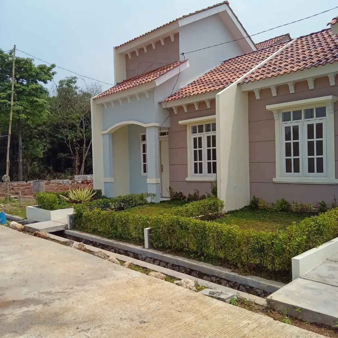 rumah dekat stasiun tenjo konsep dua lantai
