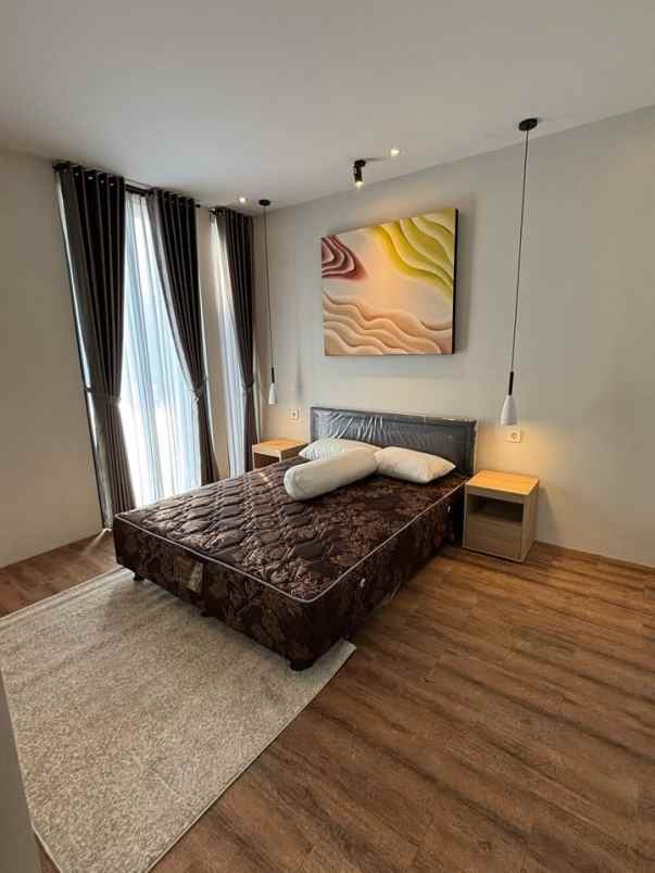 rumah desain kekinian 7 menit dari al azhar yogyakarta