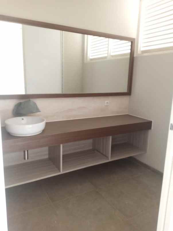 rumah dijual bukit palma grandia surabaya barat