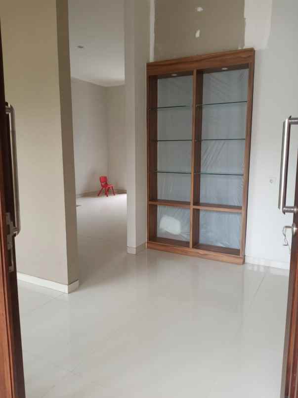 rumah dijual bukit palma grandia surabaya barat