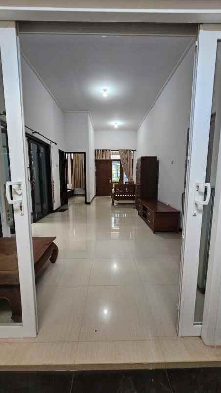 rumah elit duta bukit mas banyumanik semarang