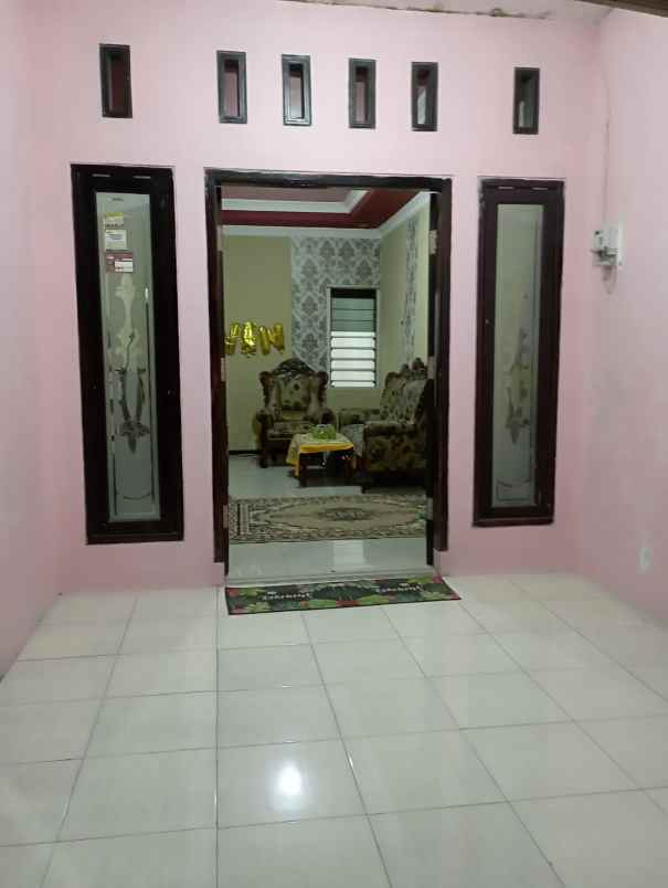 rumah full bangunan dalam kota mojokerto