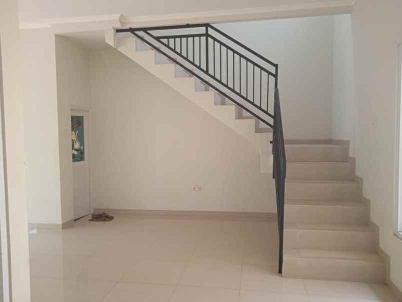 rumah gg rambutan jatimurni