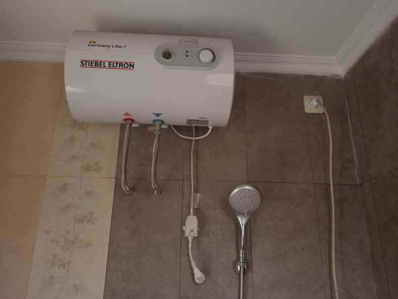 rumah gg rambutan jatimurni