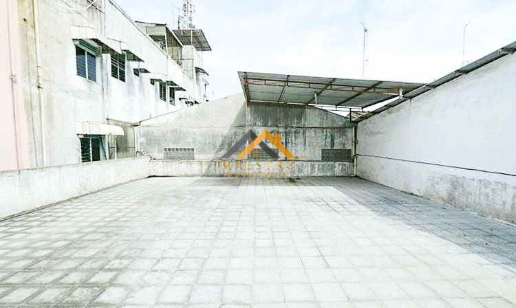 rumah gudang dijual cepat di jalan ketapang sekip