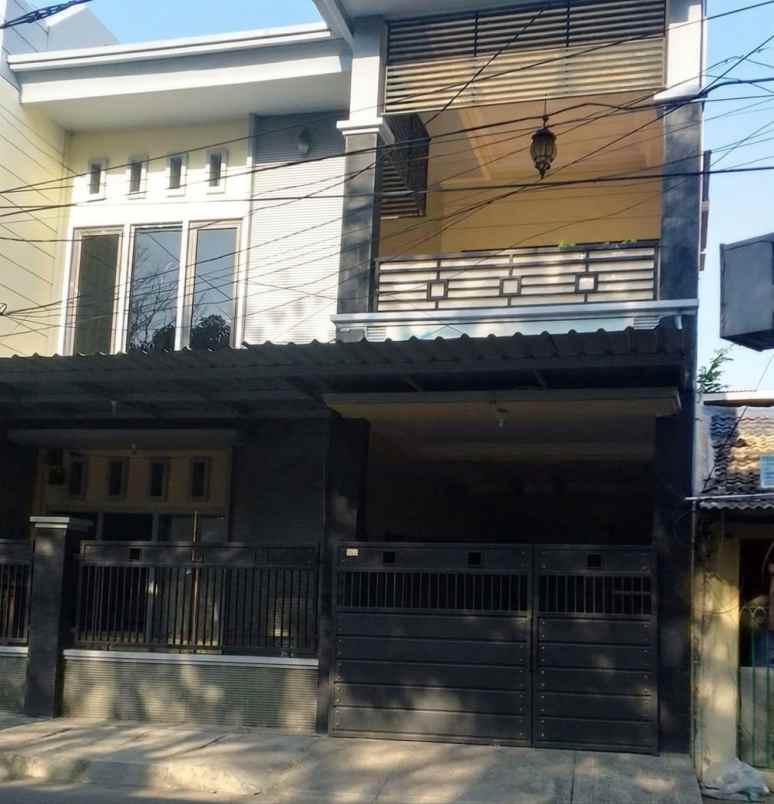 rumah gunungsari indah ada rooftop
