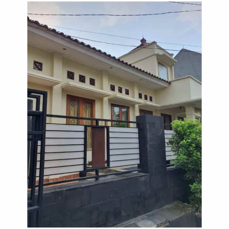 rumah jalan praja dalam