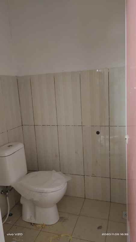 rumah jalan raya ragajaya