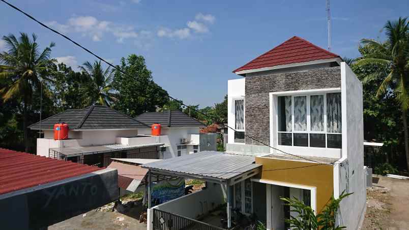 rumah jalan sampoerna pekutan bayan