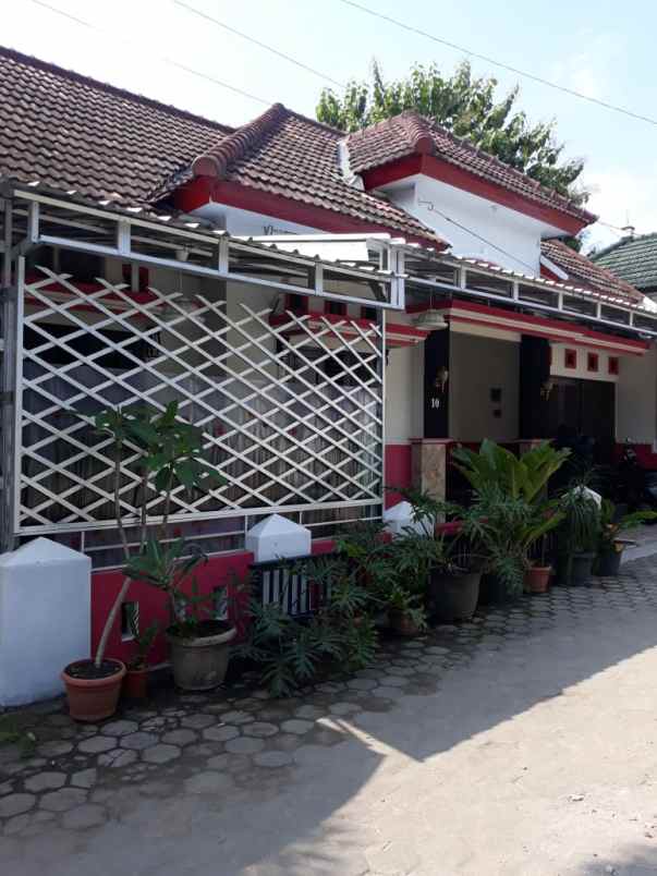 rumah jalan sulawesi kentungan