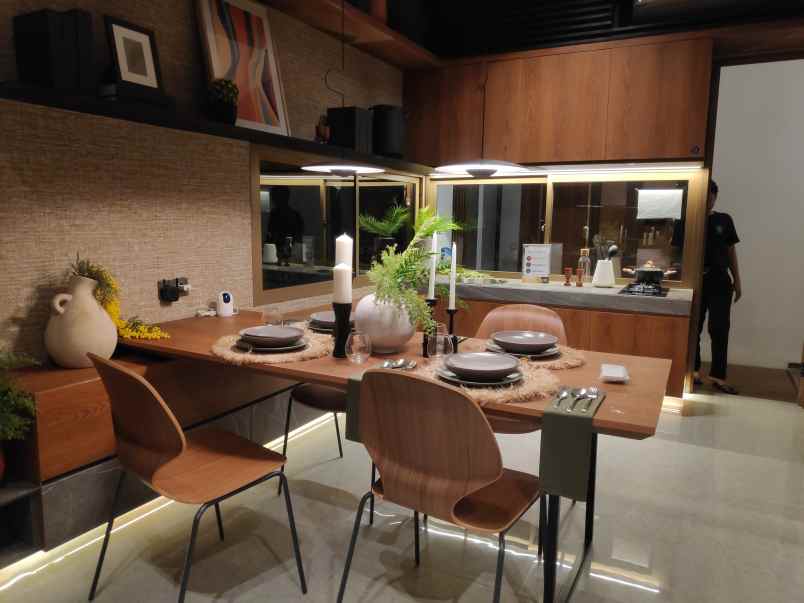 rumah jl boulevard residential