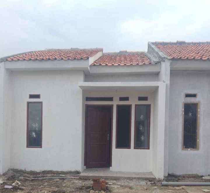 rumah jl laswi mekarsari ciparay