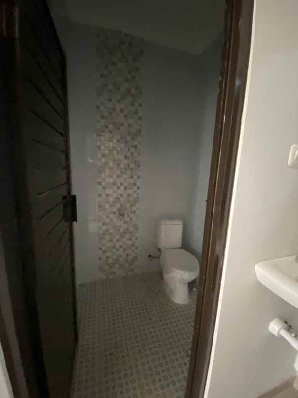 rumah jl muhari cilodong depok