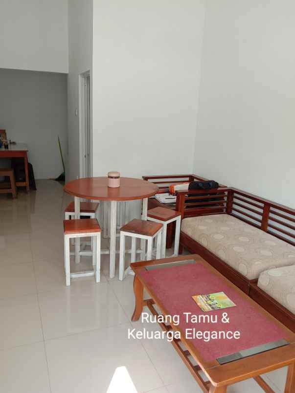 rumah jln desa wargaluyu kp