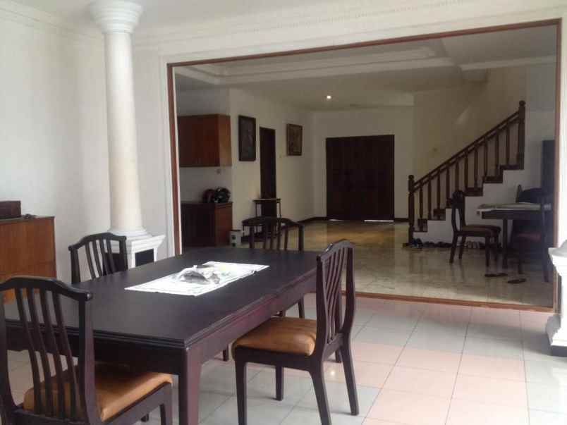 rumah keren siap huni bintaro jaya