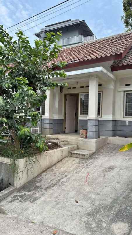 rumah kolonel masturi cimahi dalam komplek