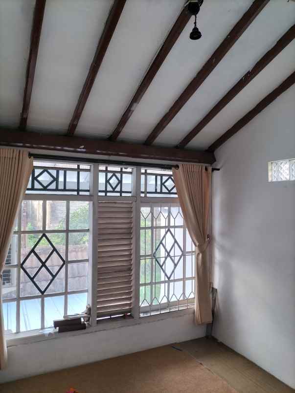 rumah komplek cimindi raya ling aman shm gaya vintage